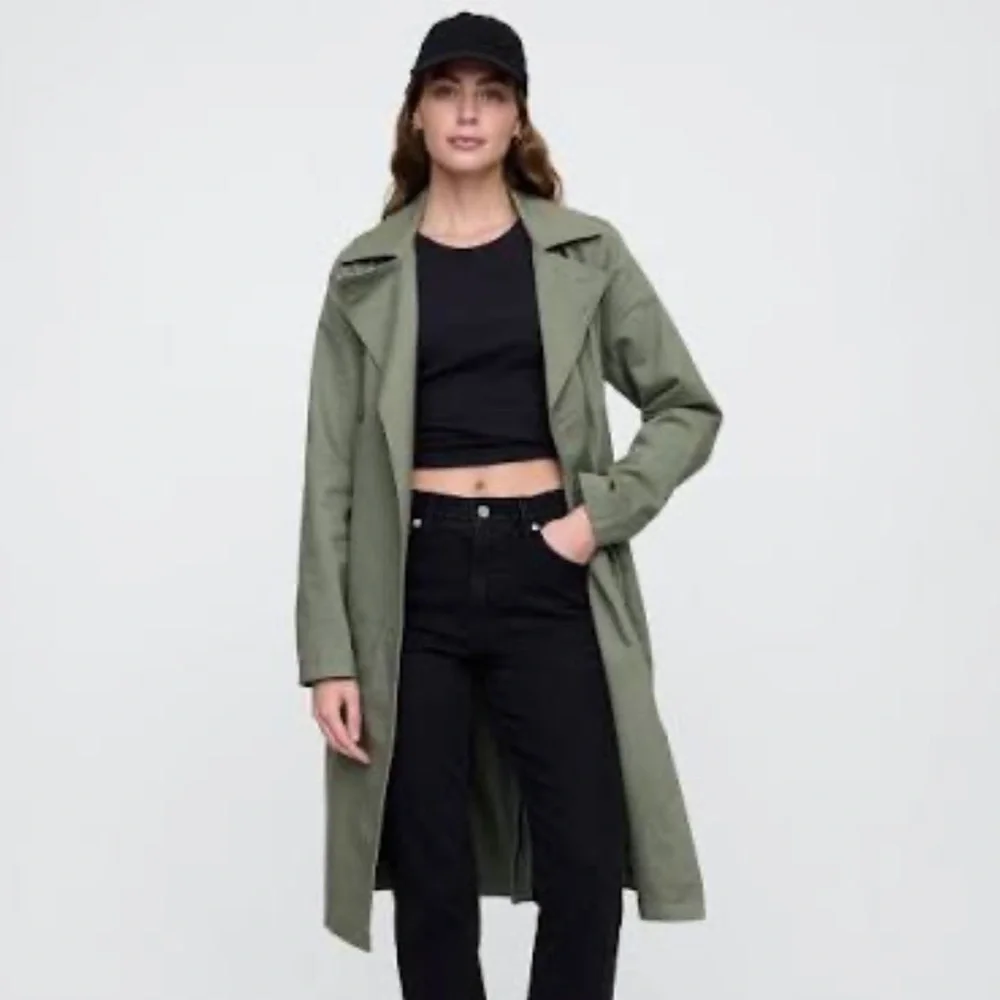 Gap Modern Trench Coat - Picture 16 of 16